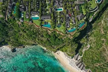 The Ungasan Clifftop Resort in Bali