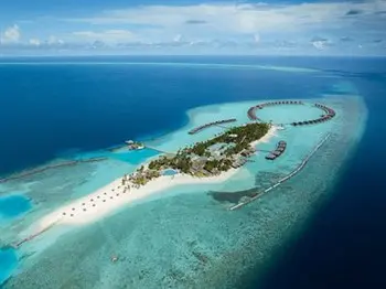 Veligandu Resort Island in Maldives