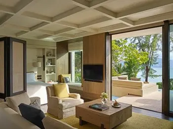 Rosewood Resort in Phuket