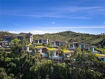 V Villas Resort in Phuket