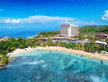 Araliya Beach Spa Resort in Sri Lanka