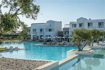 Diamond Deluxe Hotel in Greece