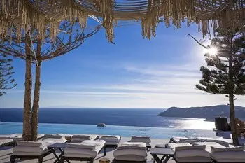 Myconian Utopia Relais in Greece