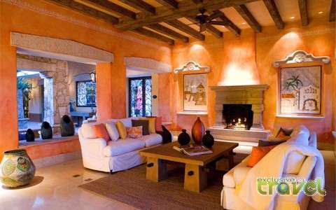 Hacienda Resort lounge