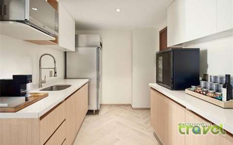 Marriot Resort kitchenete