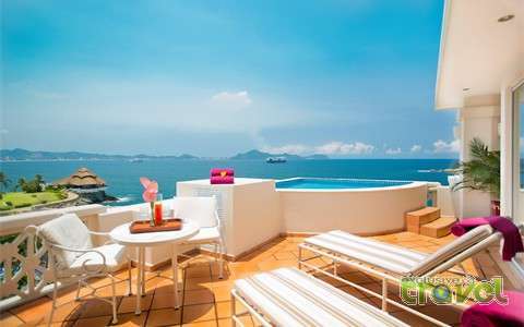 Barcelo Karmina suite pool