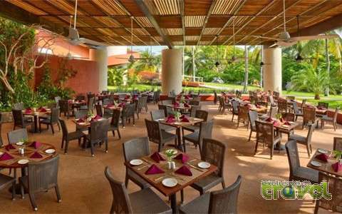 Las Brisas dining 2