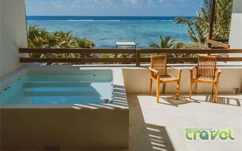 Jashita balcony hot tub