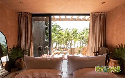 Xela Hotel bedroom 3