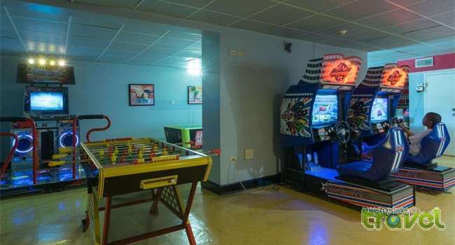 Holiday Inn games room