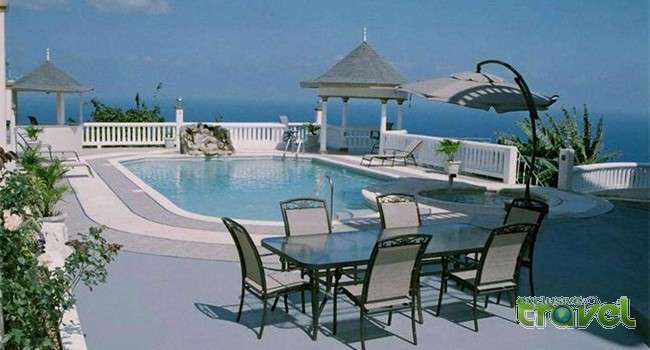 ocean view villa swimming pool