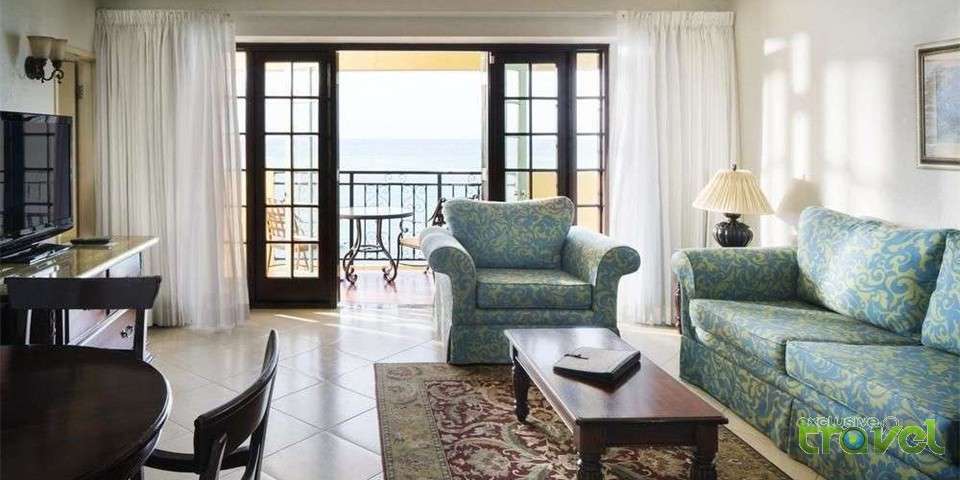 honeymoon bedroom suite