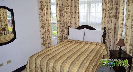 hotel double room garden view