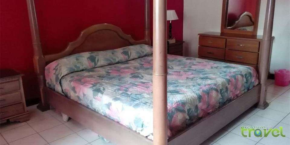 village hotel example bedroom