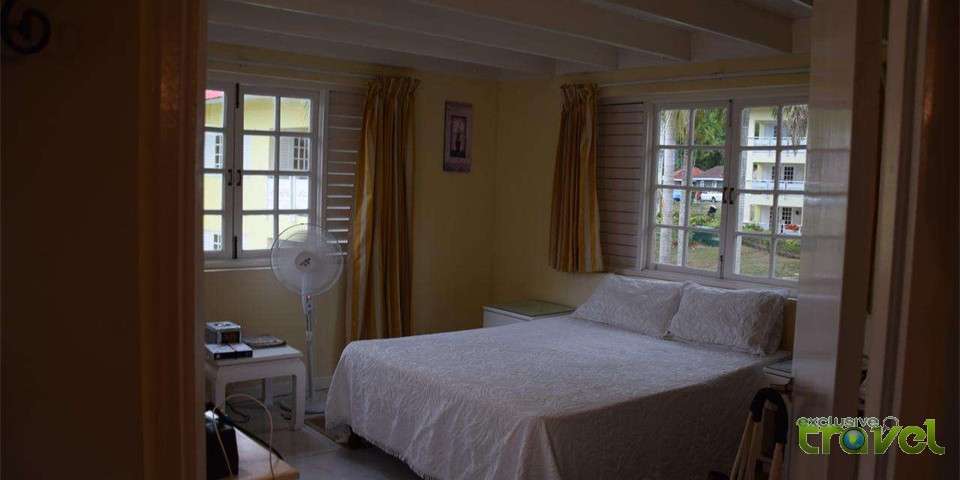 crane ridge apartment bedroom