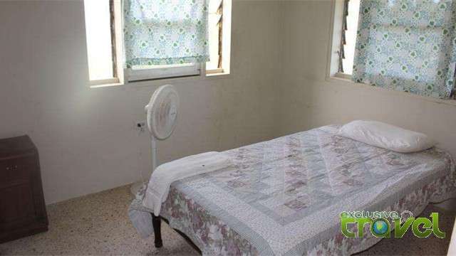oral guest house bedroom