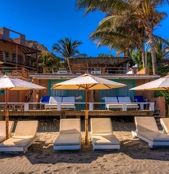 View of the Puerto Palos in Mancora