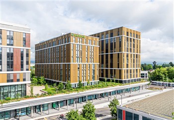 View of the Bandb Hotel in Geneva