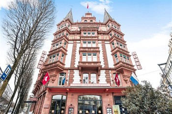 View of the Waldstaetterhof Swiss Hotel in Lucerne