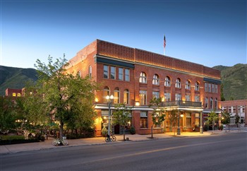 View of the Hotel Jerome in Aspen