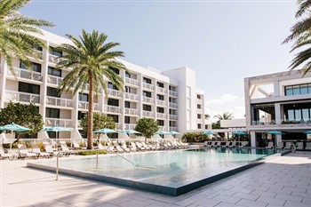 View of the Zota Beach Resort in Longboat Key