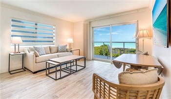 View of the Sanibel Inn in Sanibel Island