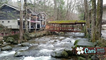View of the Carrs Northside Motel in Gatlinburg