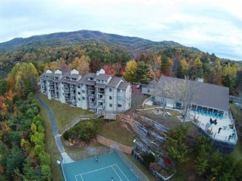 View of the Deer Ridge Mountain Resort in Gatlinburg