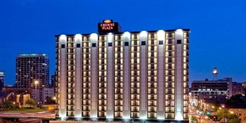 View of the Crowne Plaza IHG in Chicago