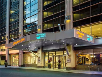 View of the Homewood Suites by Hilton in Chicago