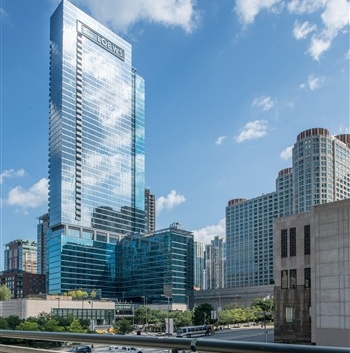 View of the Loews Hotel in Chicago