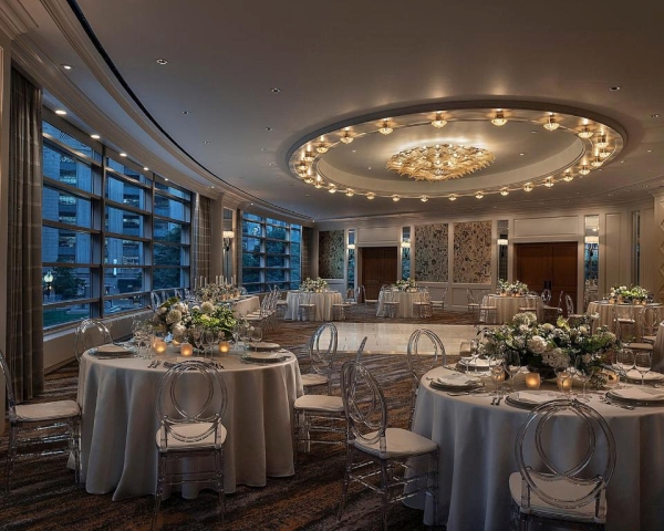 View of the Four Seasons Hotel Boston in Massachusetts
