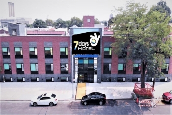 View of the 7 Days Hotel in Bronx