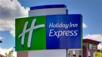 View of the Holiday Inn Express in Bronx