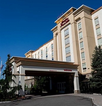 View of the Hampton Inn and Suites in Staten Island