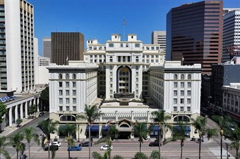 View of the US Grant Hotel in San Diego