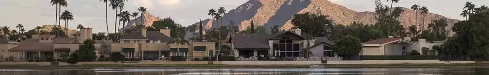 Panorama image of Scottsdale shore