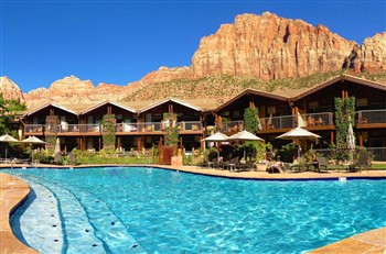 View of the Desert Pearl Inn in Springdale